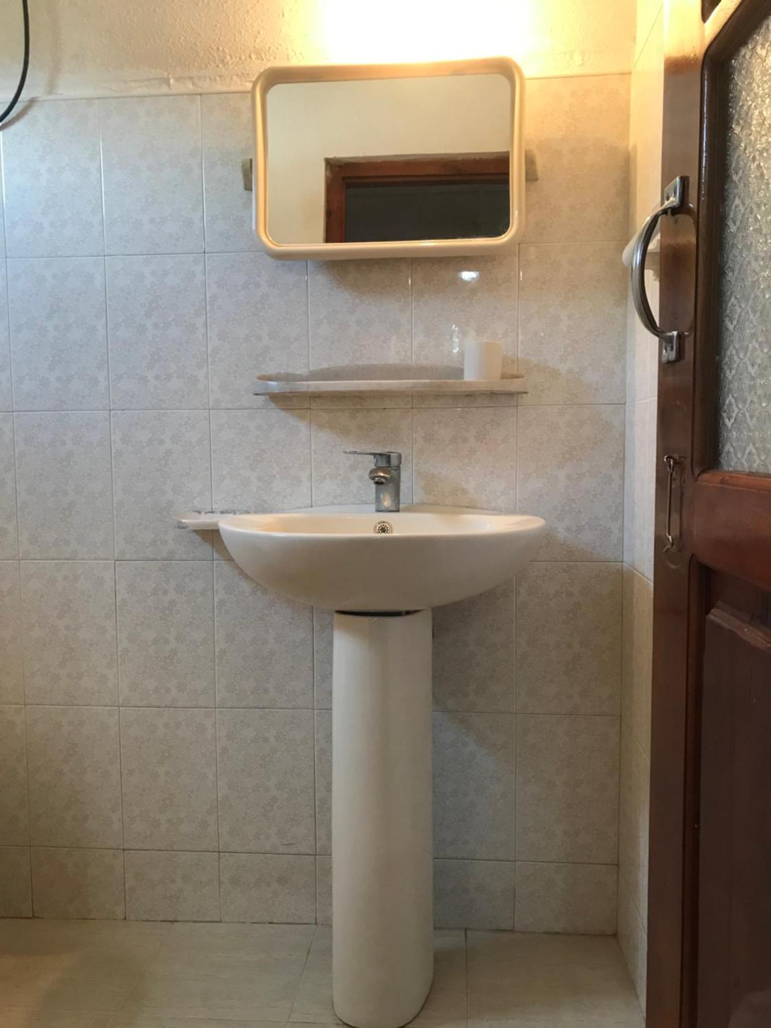 Aurora Residence Νουβάρα Ελίγια Εξωτερικό φωτογραφία