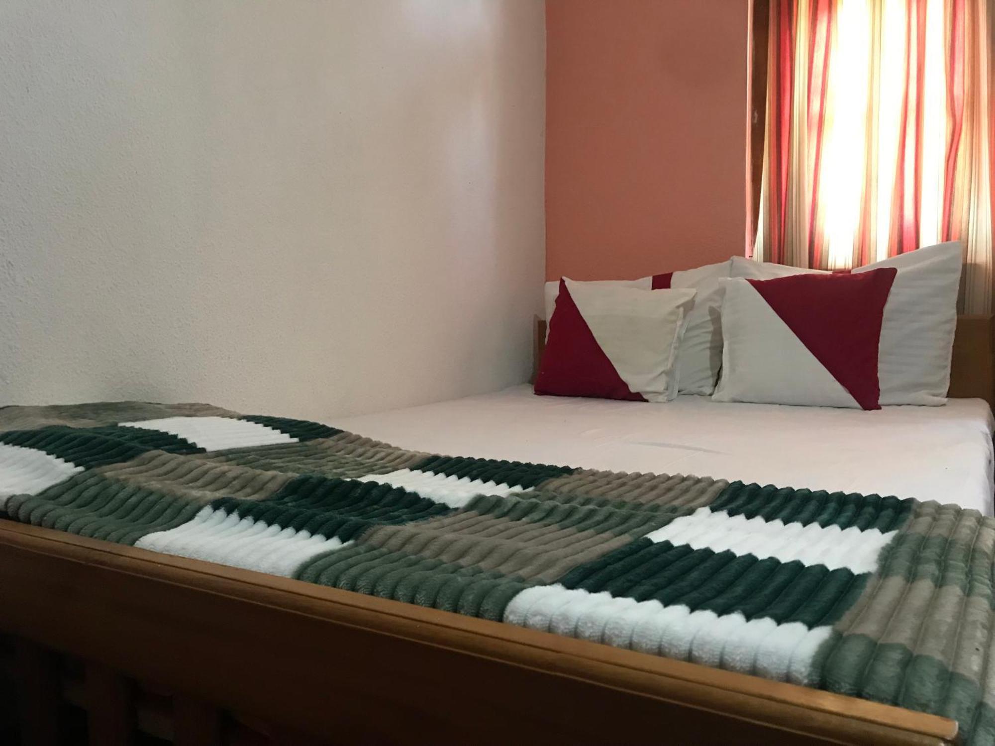 Aurora Residence Νουβάρα Ελίγια Εξωτερικό φωτογραφία